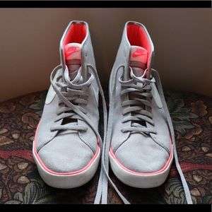 Nike Women’s high top suede sneakers